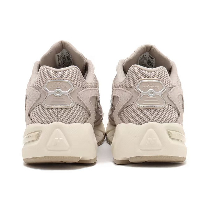 Кроссовки New Balance 725 ML725BC