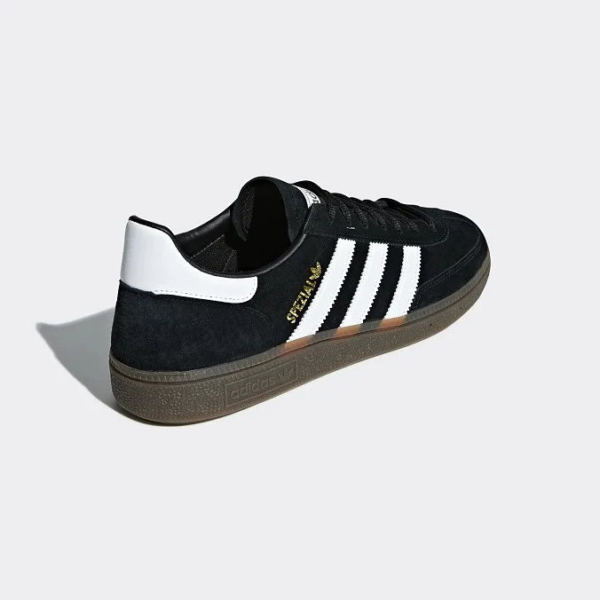 Кроссовки унисекс adidas Originals Handball Spezial Black/Cloud White/Gum
