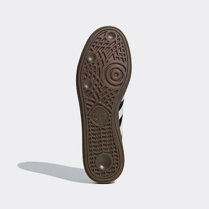 Кроссовки унисекс adidas Originals Handball Spezial Black/Cloud White/Gum