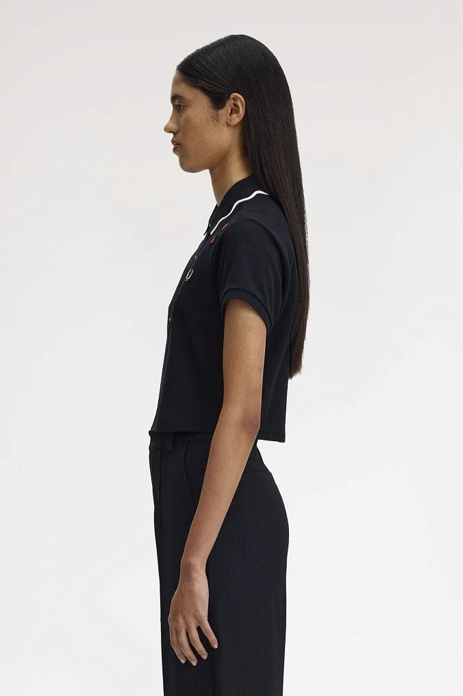 Рубашка поло женская Fred Perry Scalloped Trim Polo Shirt