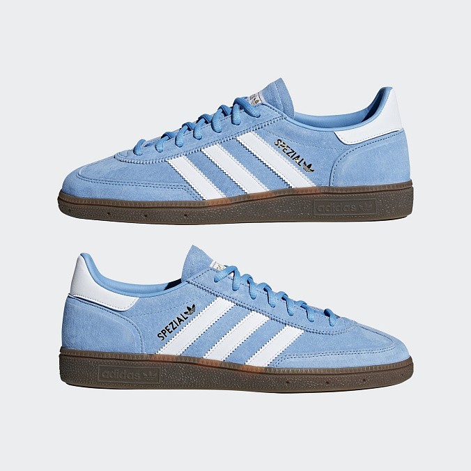 Кроссовки унисекс adidas Originals Handball Spezial Light Blue/Cloud White/Gum