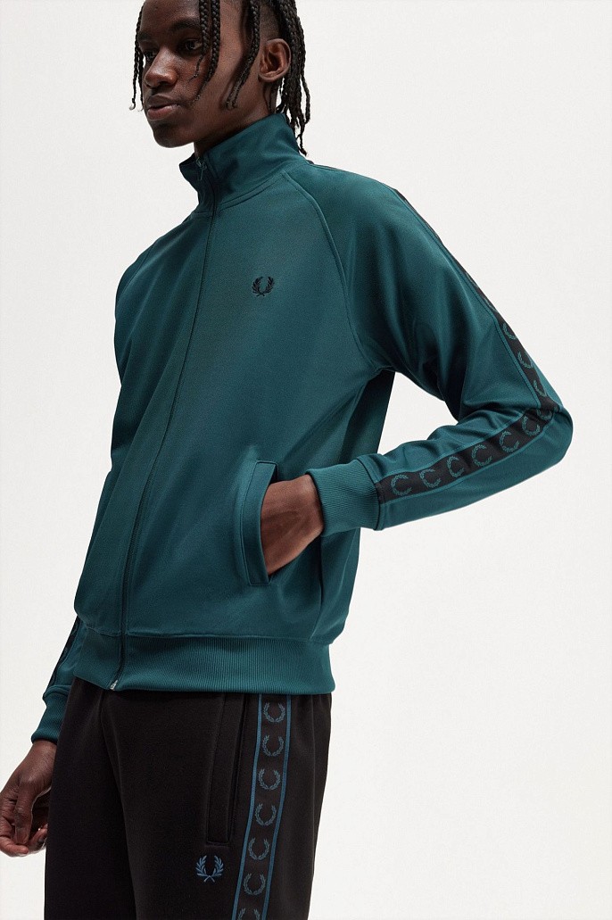 Олимпийка Fred Perry Contrast Tape Track Jacket